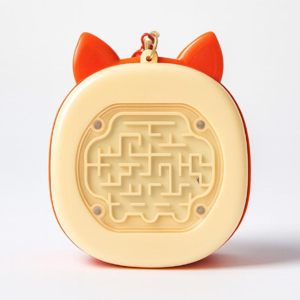 Back View of Fidget Keychain 2in1 Bubble Click Mini Maze