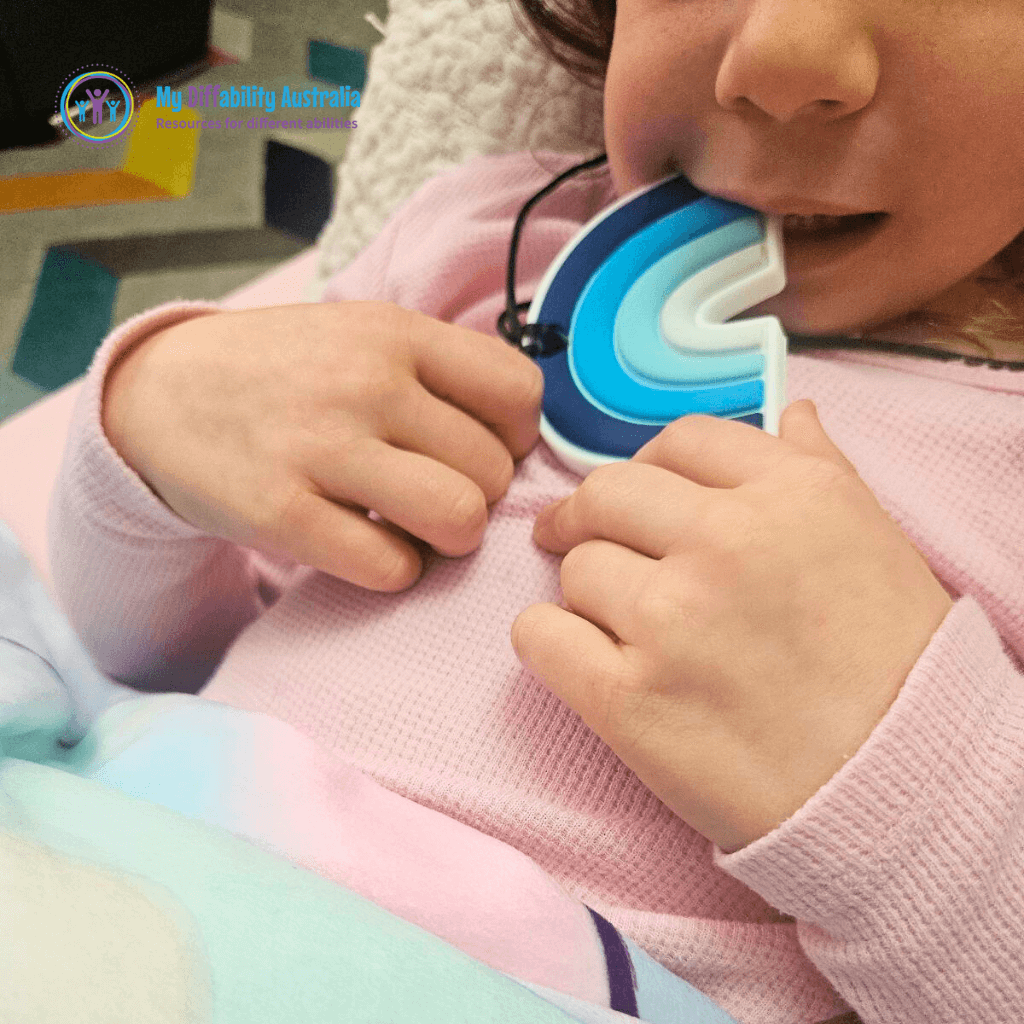Kid Biting Rainbow Chewy Pendant Zoom In