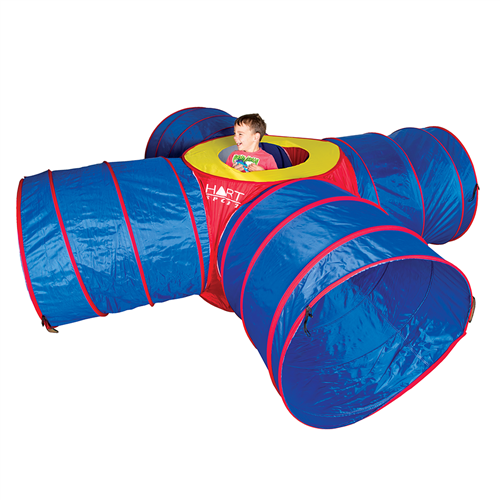 cross tunnel with 1 kid inside